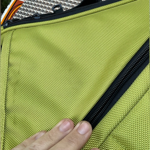 🔵 FUL Green tablet crossbody travel school work unisex canvas bag 9” x 11” - Picture 16 of 16